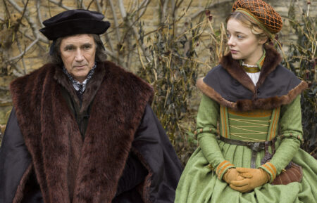 Mark Rylance (Thomas Cromwell), Ellie de Lange (Jenneke) in 'Wolf Hall: The Mirror and the Light' Episode 4 - 'Jenneke'